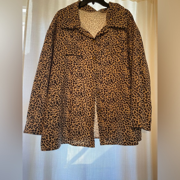 Leopard print shirt - Picture 1 of 1